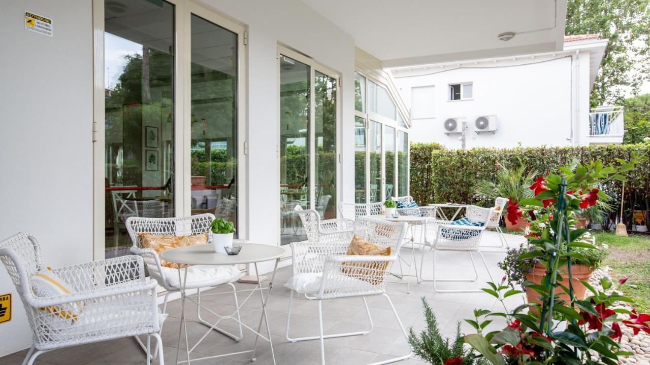 Beyou Hotel Villa Rosa Riccione Luaran gambar